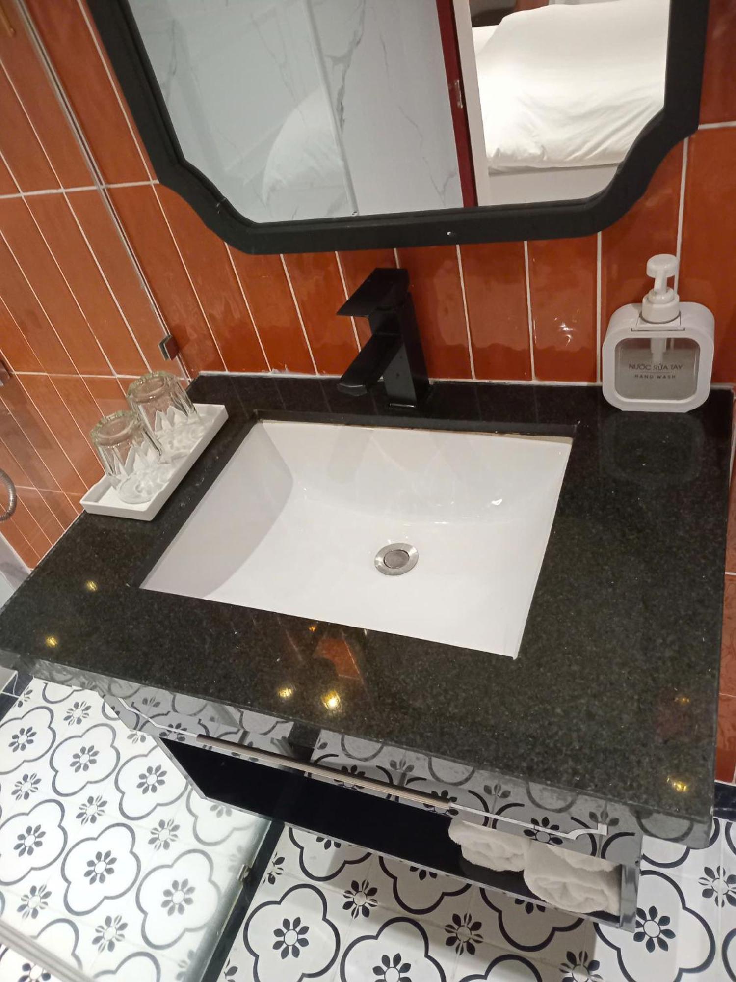 Hotel Persephone Sg Ho Chi Minh City
